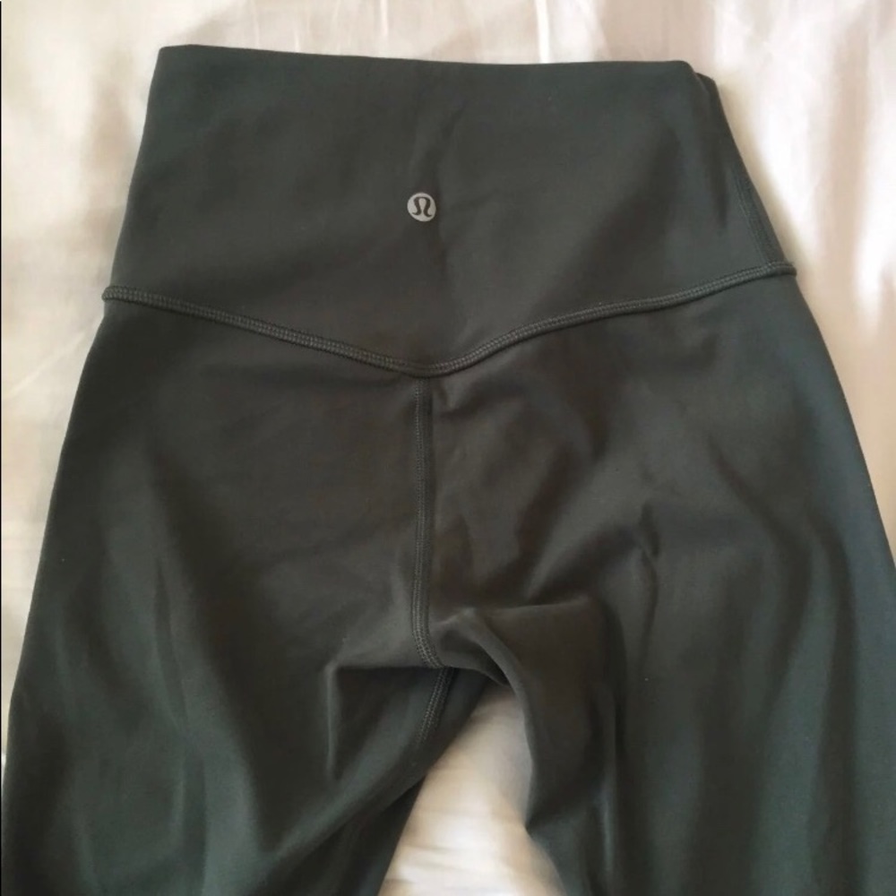 Lululemon align crop leggings size 4